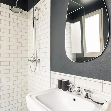 Favololso A Pochi Minuti Dal Duomo Apartment Milan